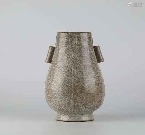 Chinese Ge Kiln Porcelain Bottle, Song Dynasty