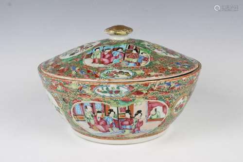 A Chinese Canton famille rose porcelain circular tureen and ...