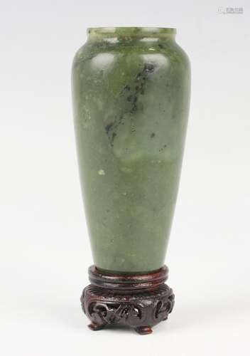 A Chinese spinach green jade vase