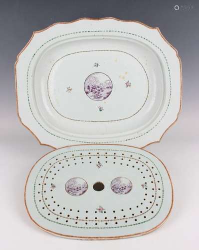 A Chinese export porcelain meat dish and strainer