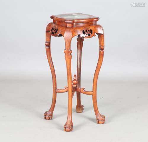 A Chinese hardwood jardinière stand