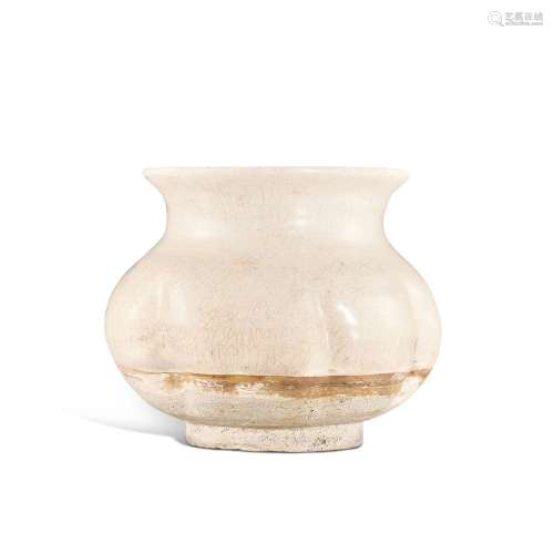 A Cizhou white-glazed 'melon' jar, Northern Song dynasty | 北...