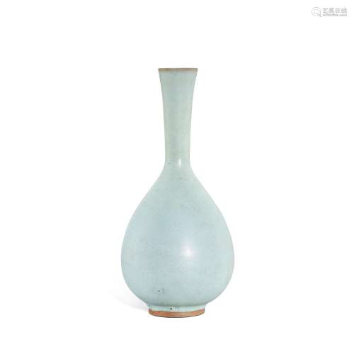 An extremely rare Junyao bottle vase, Northern Song dynasty ...