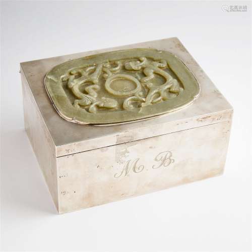 A Celadon Jade 'Chilong' Cup Holder, Ming Dynasty, Later Mo