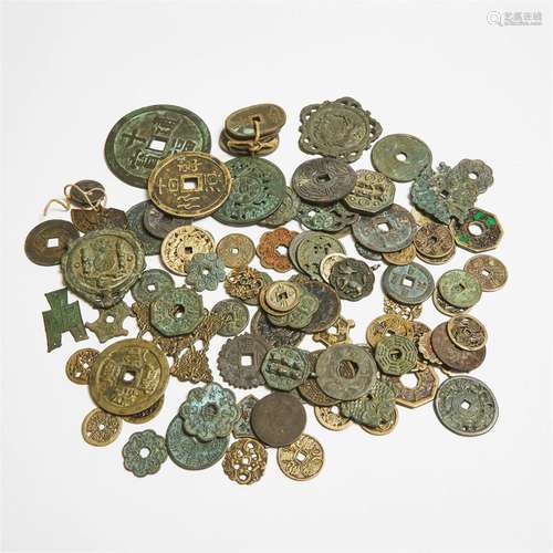 A Group of Ninety-Three Numismatic Charms, 花钱一组九十三