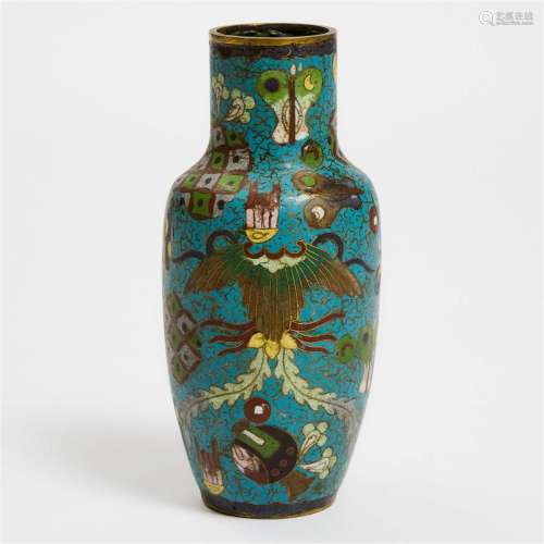 A Chinese Cloisonné Vase, 19th Century, 清 十九世纪 '大