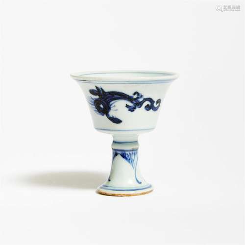 A Blue and White Stem Cup, Ming Dynasty or Later, 明或更晚 青...