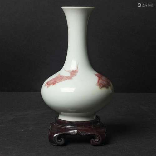 A Copper-Red Decorated Vase, Kangxi Mark, 19th Century, 清 十