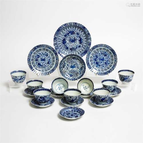 A Group of Twenty-One Blue and White 'Crabs and Fish' Cups,