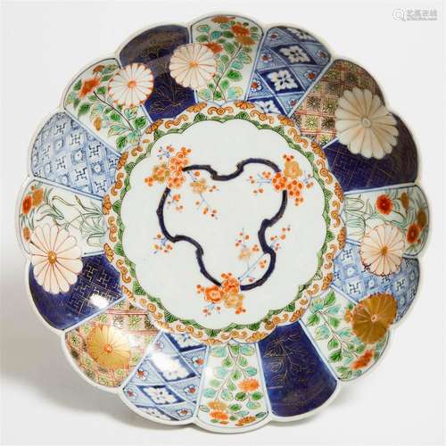 A Japanese Lobed Imari Dish, Edo Period, 18th Century, diam