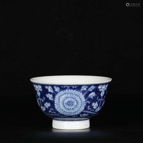 Blue and white bowl with chrysanthemum pattern