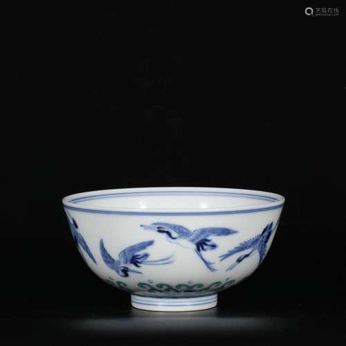 Blue and white bucket color flying crane pattern bowl