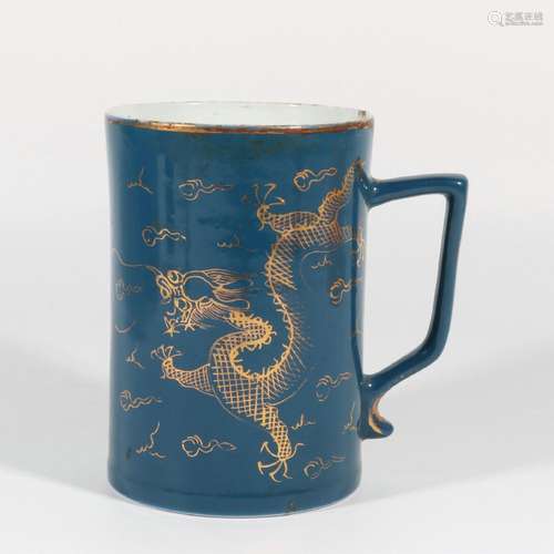 Ji blue painted gold dragon pattern cup