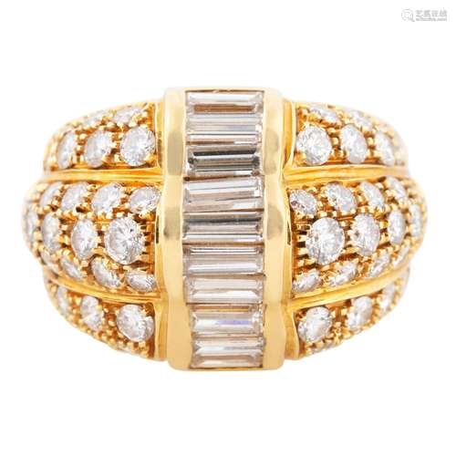 GOLD AND DIAMOND RING WITH ROW OF BAGUETTES