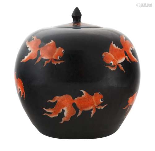 COVERED 'KOI FISH' JAR, QIANLONG REIGN MARK