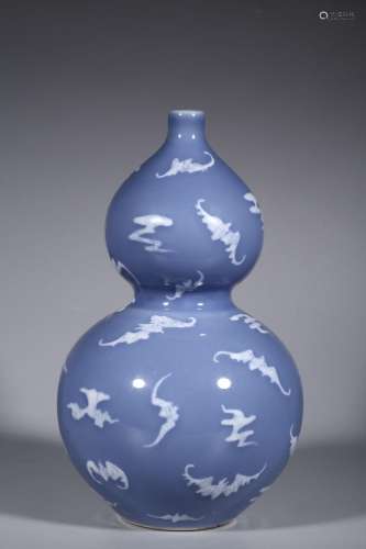 Blue Glaze Pile White Momofu Gourd Bottle