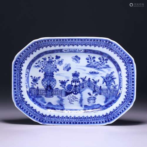 Blue and white Bogu pattern square plate