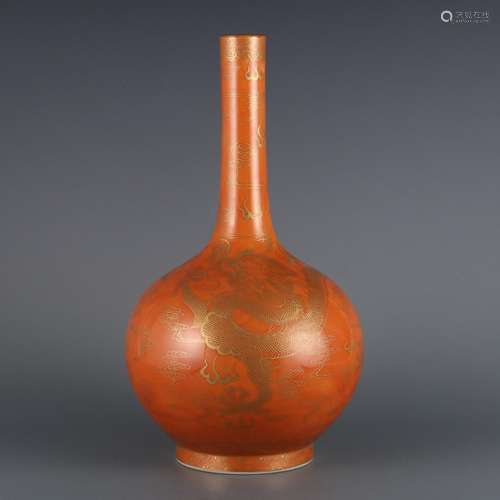 Gallbladder vase with golden cloud and dragon pattern on alu...