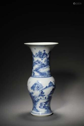 A QING KANGXI PERIOD BLUE AND WHITE VASE,ZUN