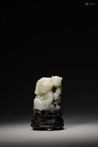 A QING JADE CARVING