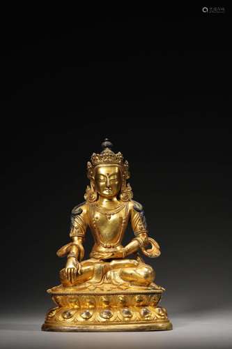 A QING GILT BRONZE BUDDA FIGURE