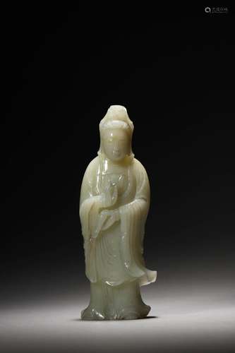 A QING WHITE JADE BUDDA FIGURE