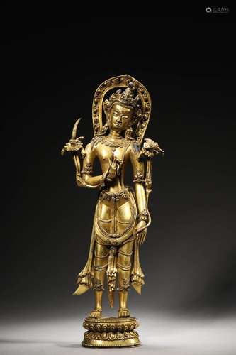 A QING GILT BRONZE BUDDA FIGURE