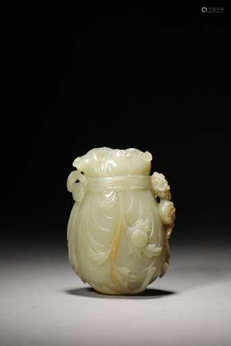 A QING JADE VASE