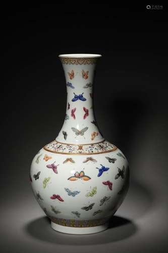 A QING GAUGNXU BUTTERFLY VASE