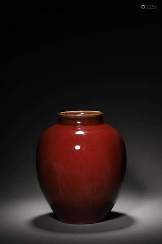 A QING KANGXI PERIOD RED GLAZED WHITE VASE, ZUN