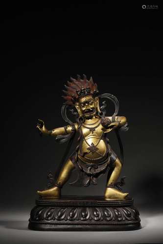 A QING GILT BRONZE BUDDA FIGURE