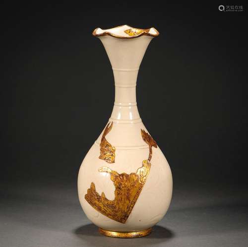 Pre-Ming Dynasty Ding Kiln Wrapped Gold Jade Pot Spring Vase