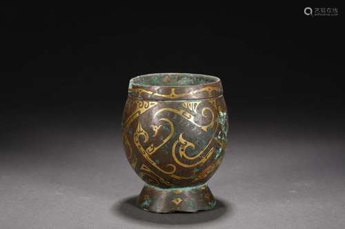 A wrong gold and silver animal pattern cup before the Ming D...