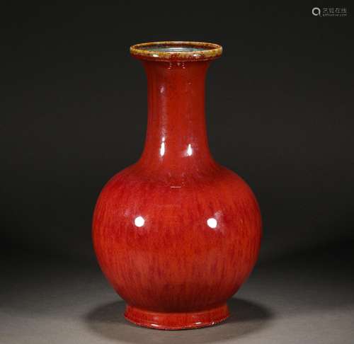 Qing Dynasty season red glaze celestial ball vase