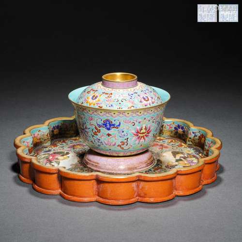 Qing Dynasty Pastel Flower Cup Holder