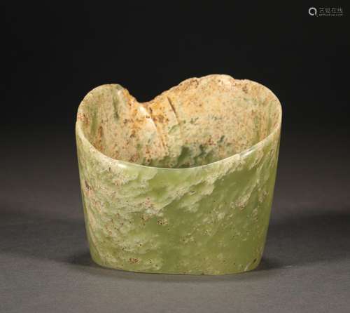 Horseshoe-shaped cylinder before Ming Dynasty