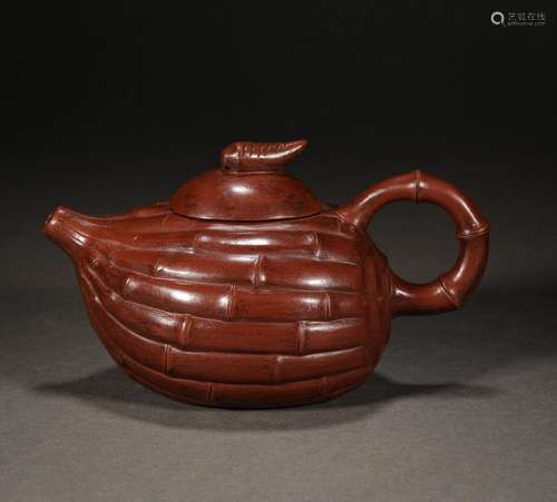 Qing Dynasty Carved Bamboo Cicada Lid Purple Clay Teapot