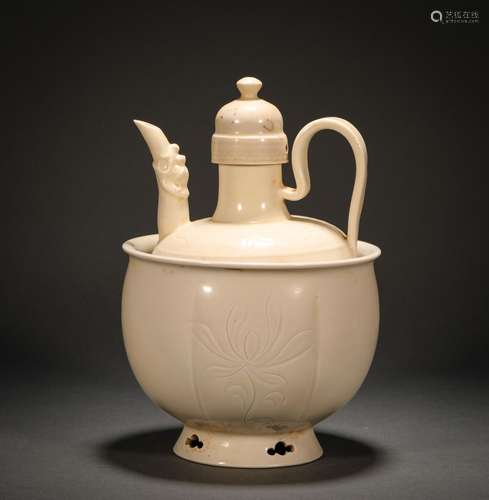 Ding Kiln Warming Wine Pot Before Ming Dynasty