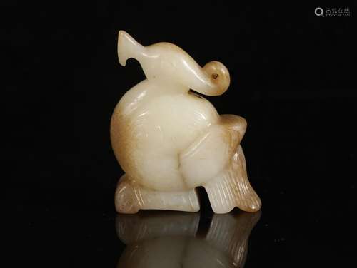 Ming Dynasty Hetian Jade Bird