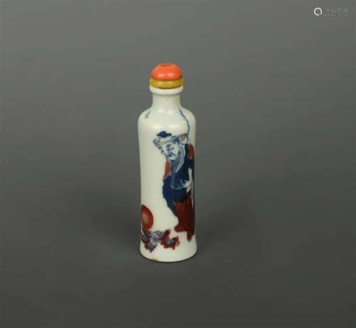 Underglaze Blue and Copper Red Snuff Bottle, Chenghua Mark, ...