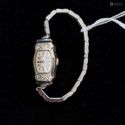 Vintage 15J Duro ladies wristwatch