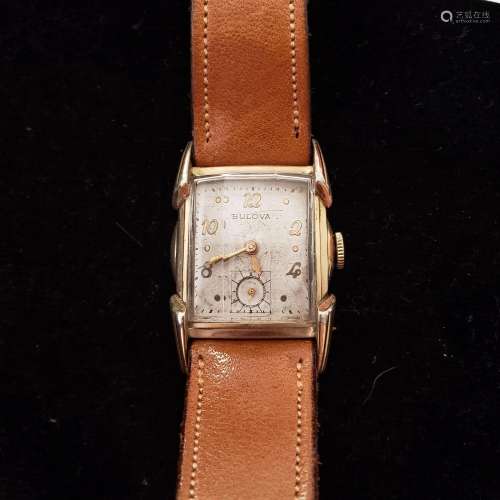 Vintage 15J Bulova men's wrist watch