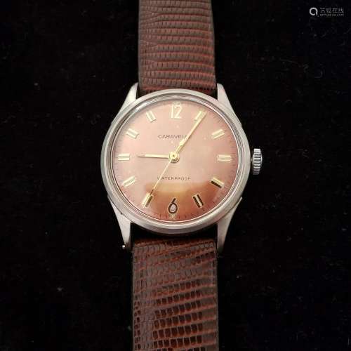 Vintage 17J Caravelle wristwatch with genuine leather strap