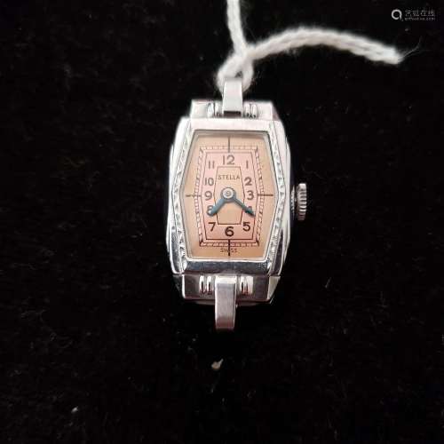Vintage 15J Stella swiss made ladies wristwatch