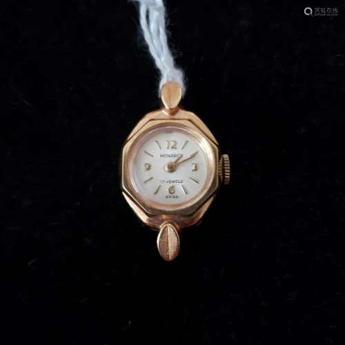 Vintage 17J Monarch ladies wristwatch
