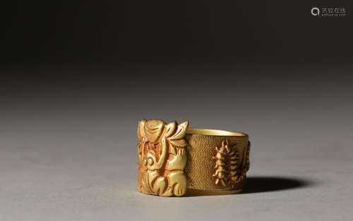 An old pure gold ring