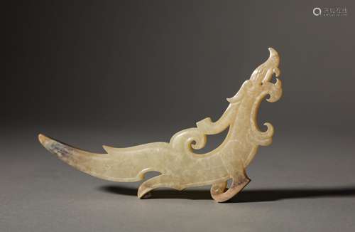 An ancient jade phoenix pendant from the Ming Dynasty