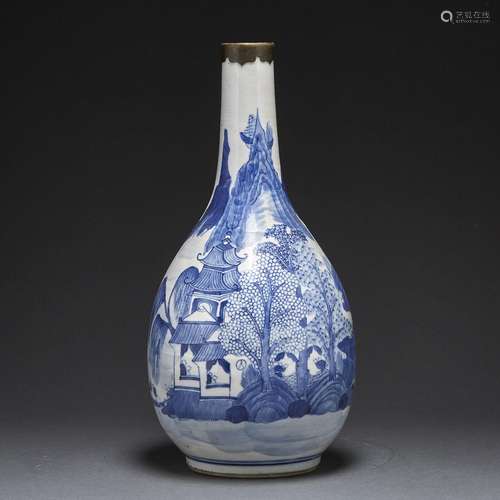 VASE BOUTEILLE en porcelaine et émaux bleu de cobalt sous co...