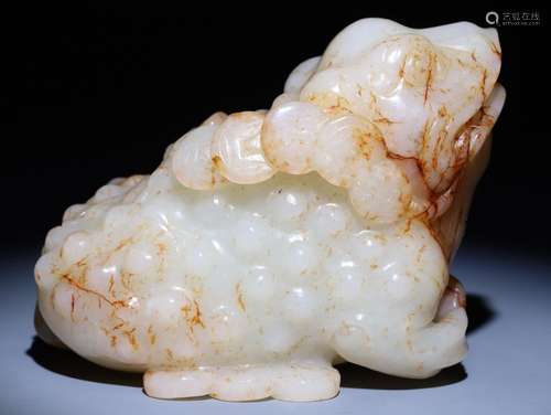 Hetian Jade Golden Toad Ornament