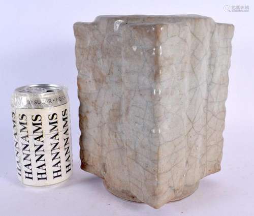 A CHINESE QING DYNASTY GE TYPE STONEWARE KONG VASE. 20 cm x ...